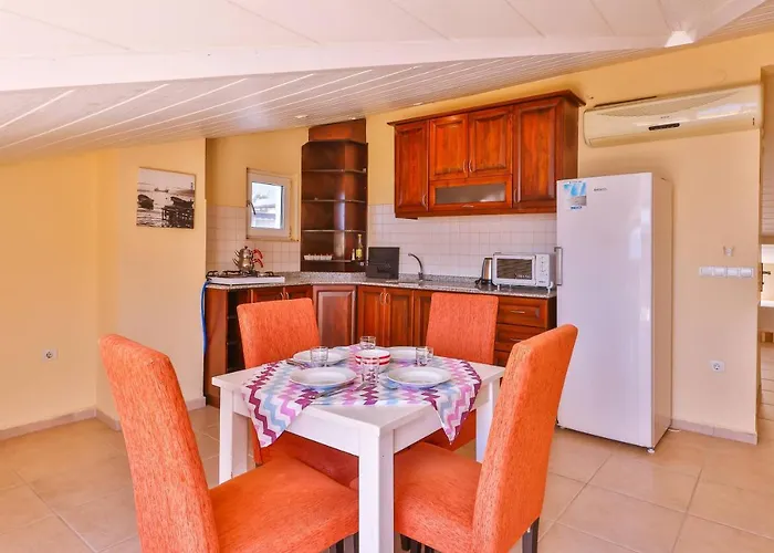Kale Apart Tatil Evi Kaş